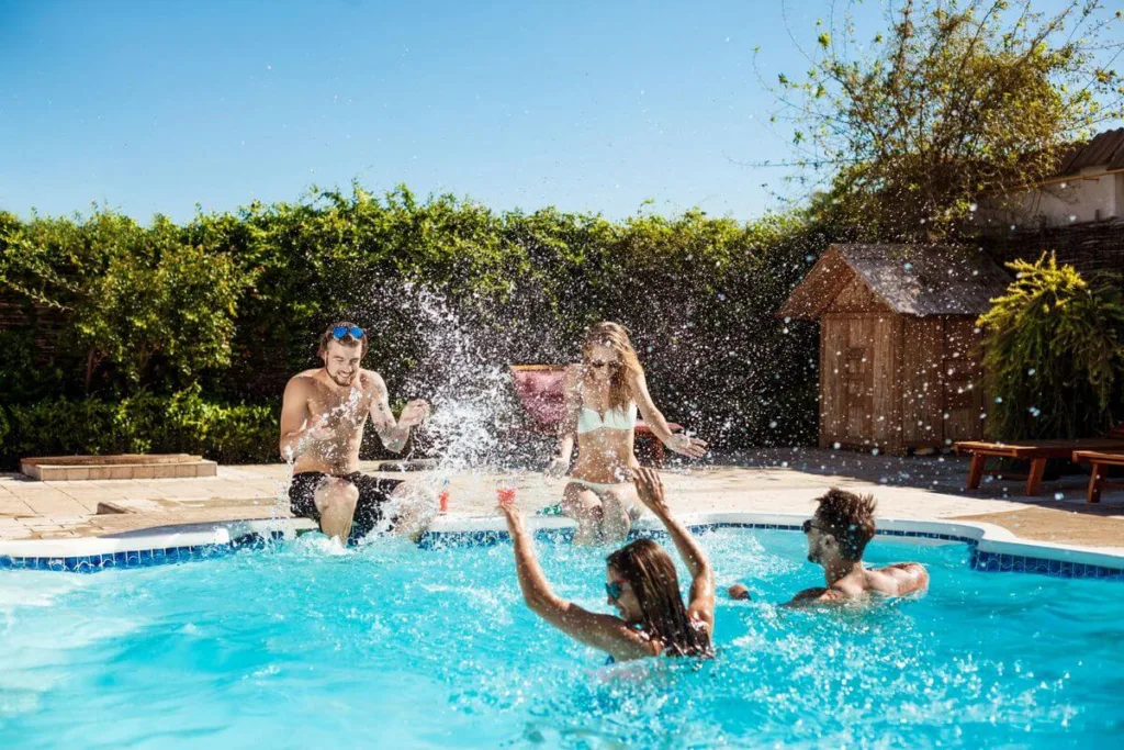 Como Limpar as Pedras da Piscina?